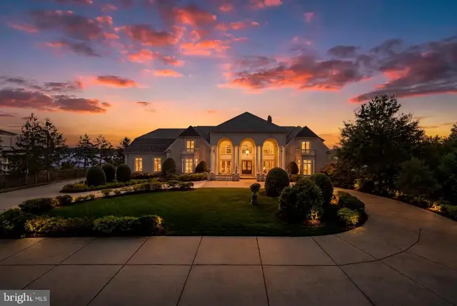 9514 Lynnhall, Alexandria