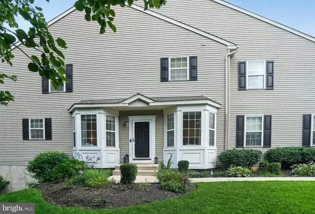 227 Tall Pines Dr, West Chester