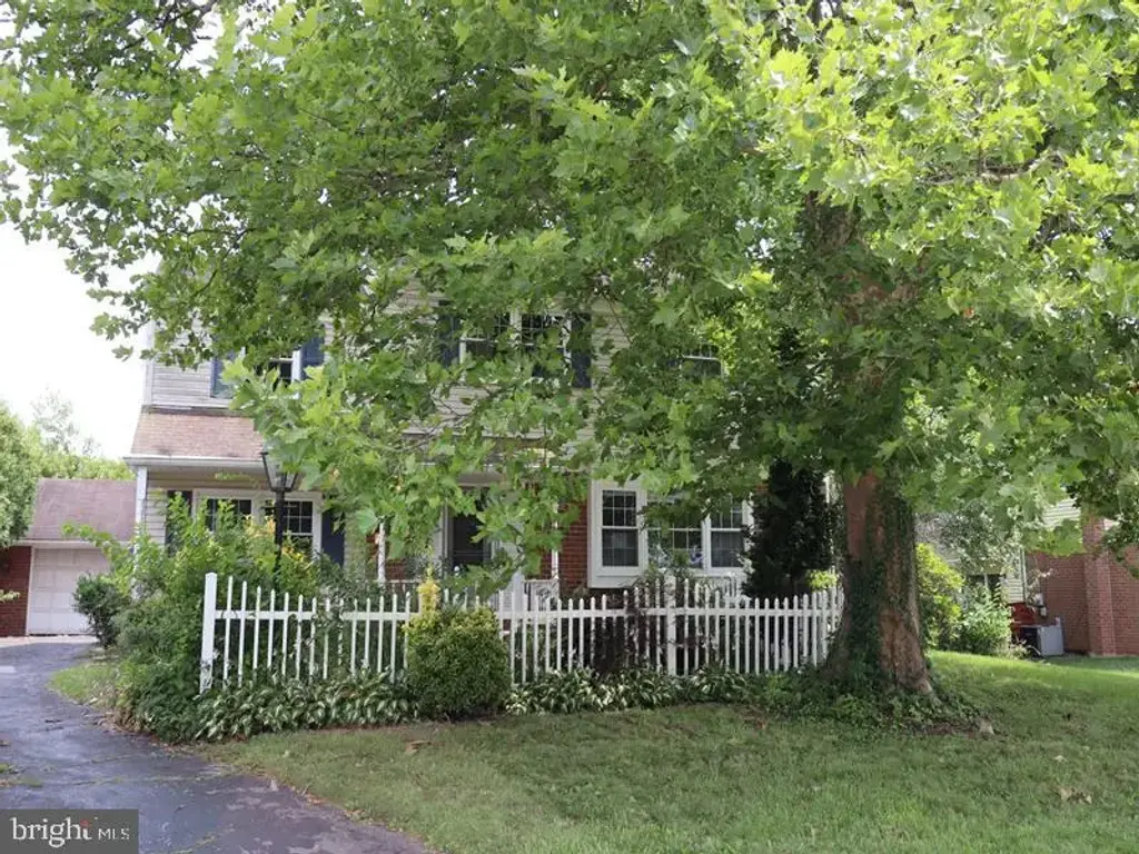 2996 Sheffield Dr, PLYMOUTH MEETING