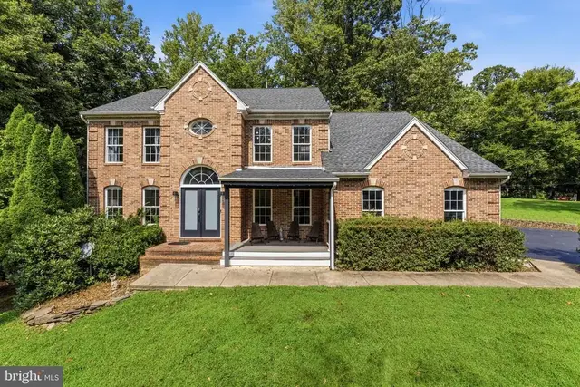 6658 Fox Den Rd, Manassas