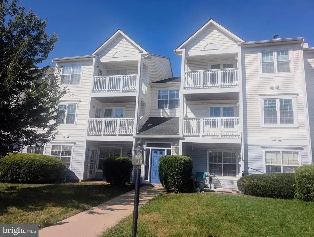 8050 Lisle Dr, MANASSAS