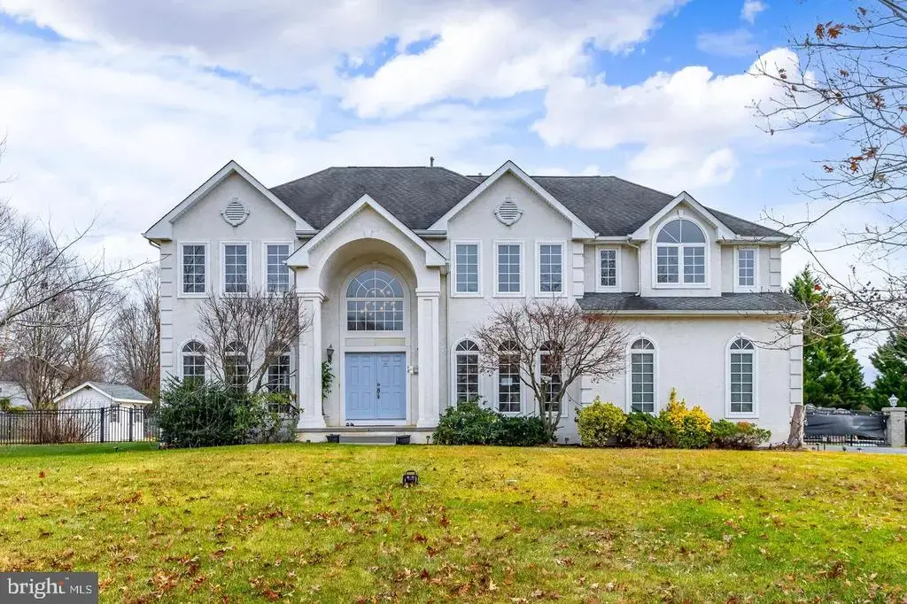 10 Morning Glory Cir, MULLICA HILL