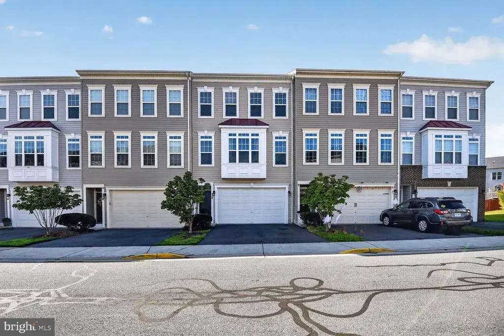 220 Apsley Ter, PURCELLVILLE