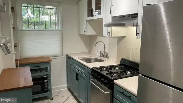 1801 Clydesdale Pl Nw #324, Washington