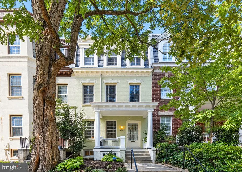 2714 27th St Nw, WASHINGTON
