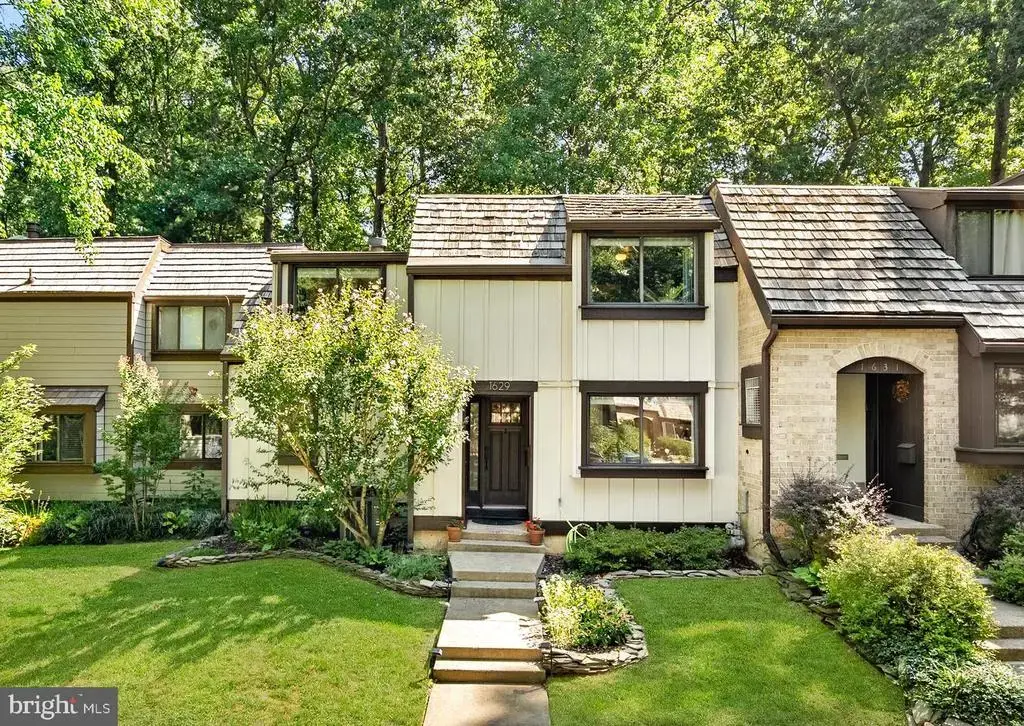 1629 Bentana Way, RESTON