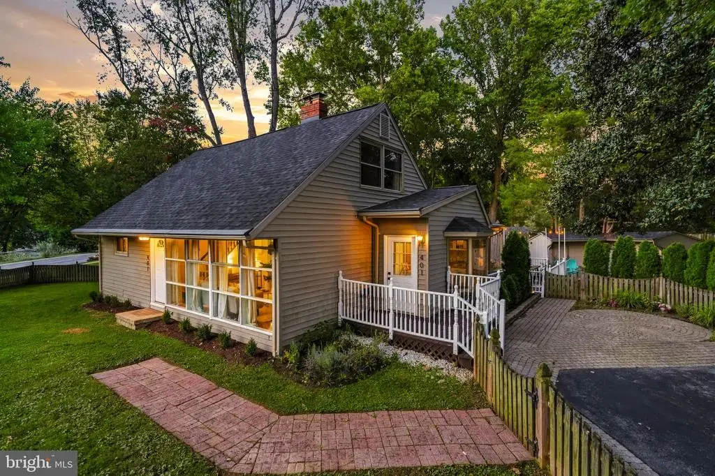 401 Cedar Ln, ROCKVILLE
