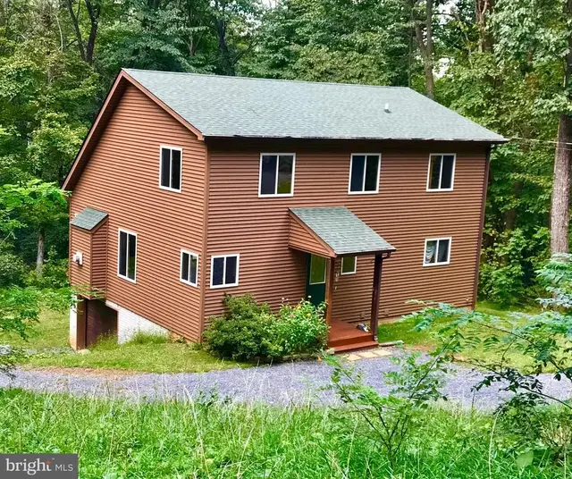 2376 High Top Rd, Linden