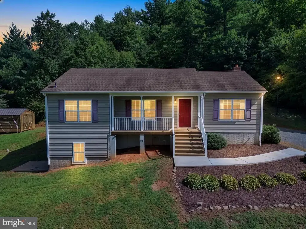 452 Rocky Hill Ln, REVA