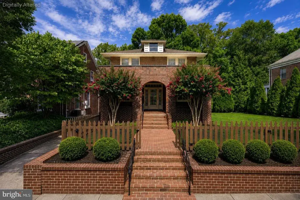 4322 Argyle Ter Nw, WASHINGTON