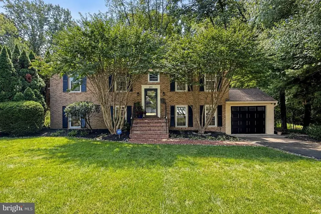 10319 Cardinal Rd, FAIRFAX
