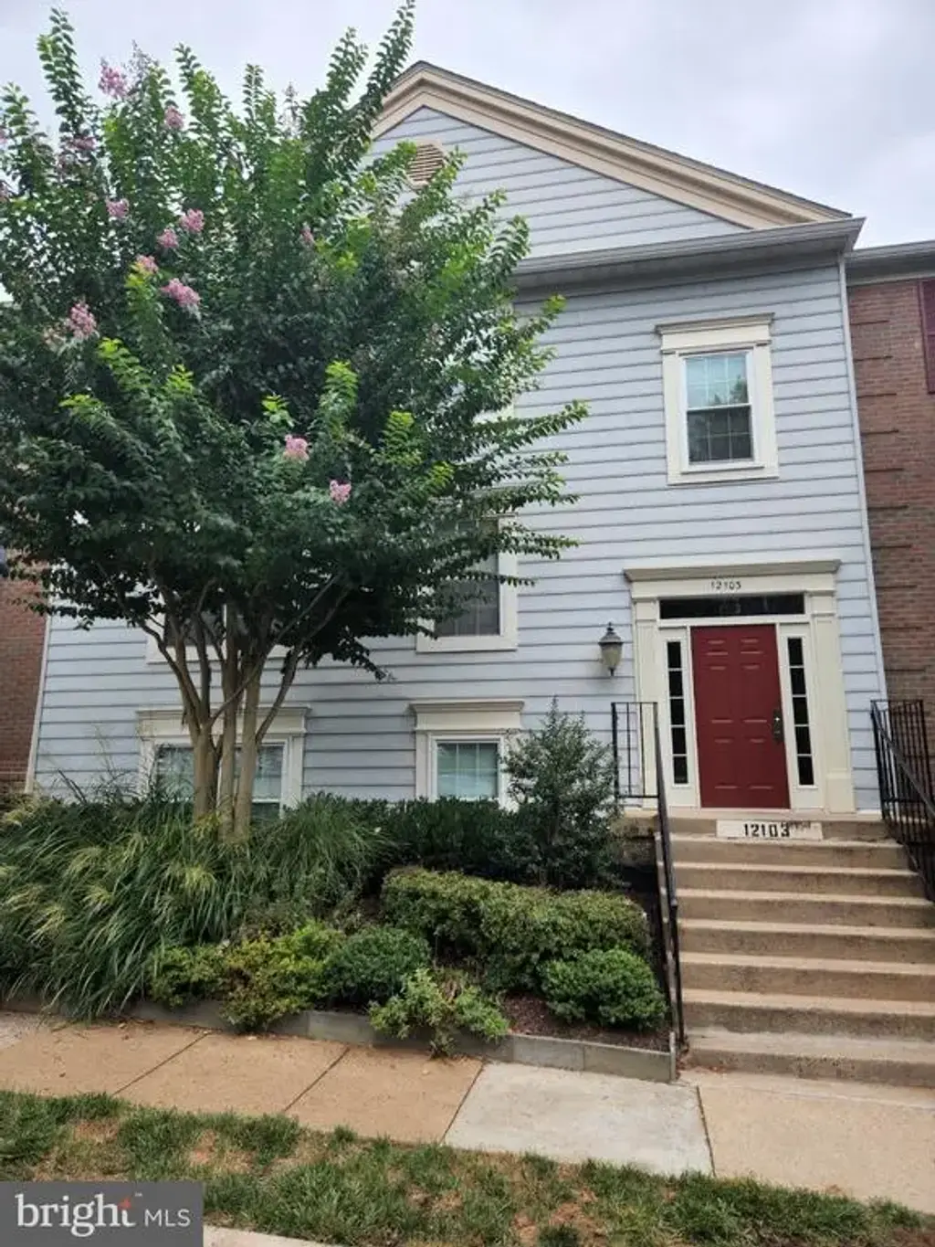 12103 Greenwood Ct #201, FAIRFAX