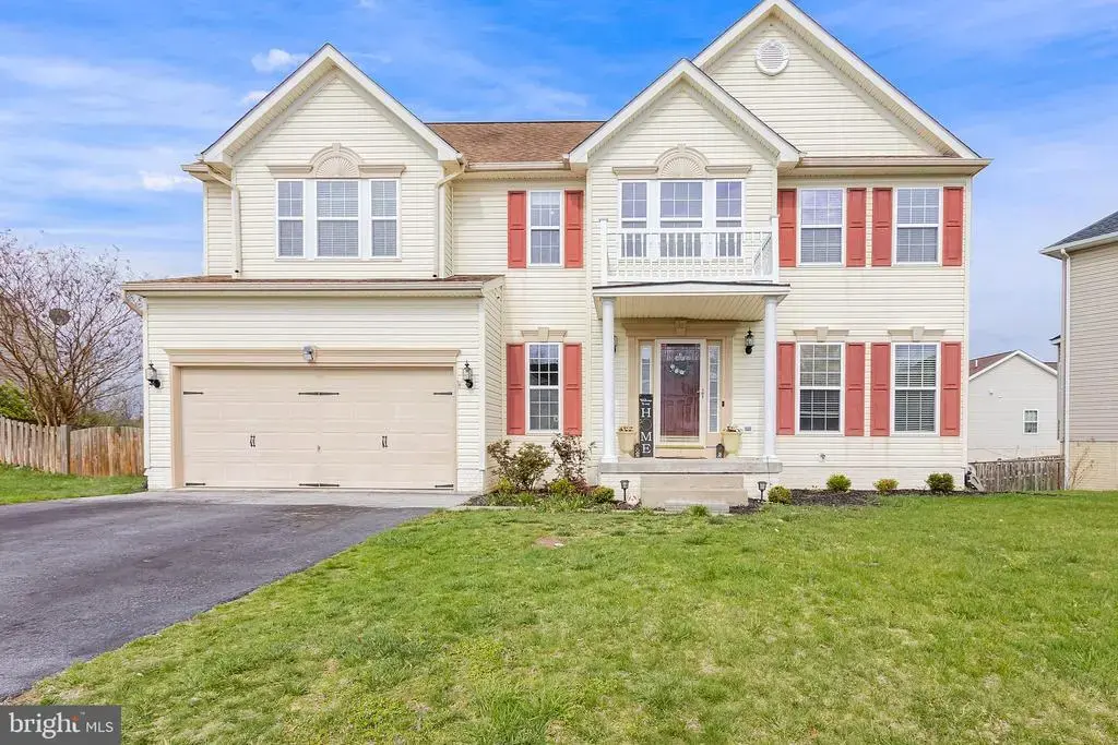 32 Lofting Ln, MARTINSBURG