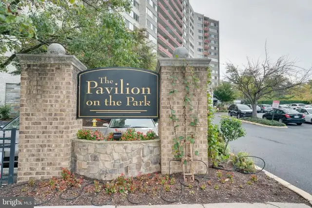 5340 Holmes Run Pkwy #712, Alexandria