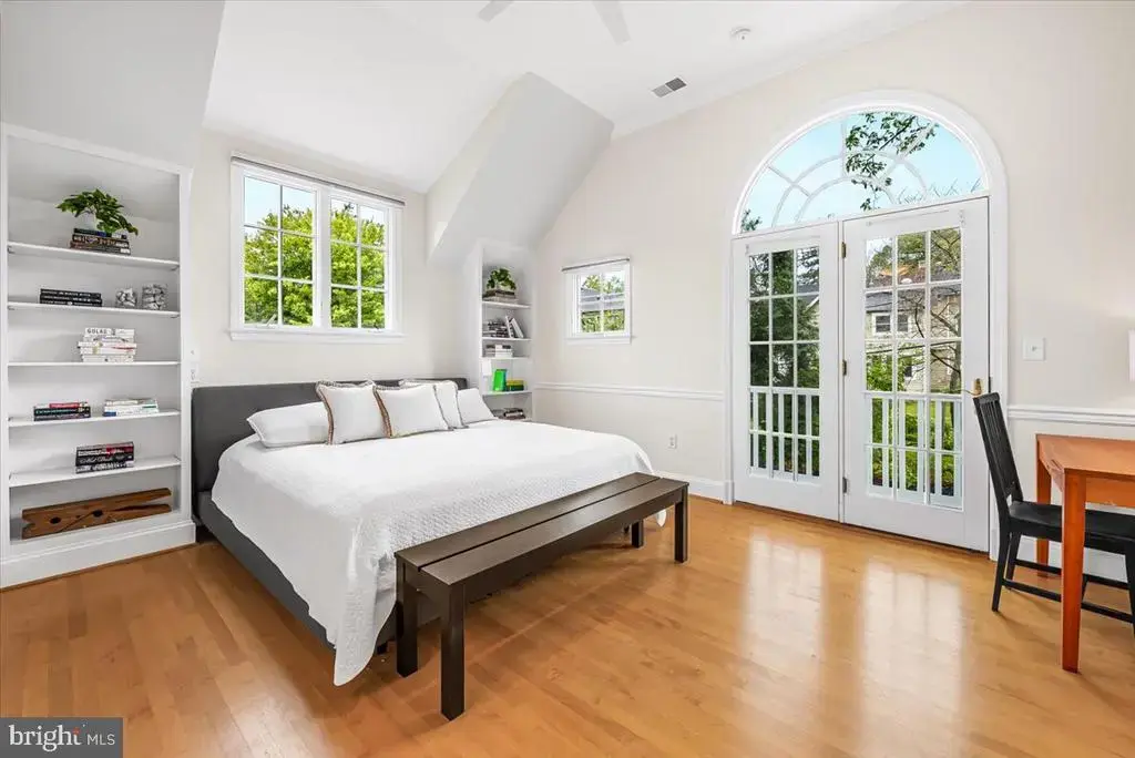 4613 Chevy Chase Blvd, CHEVY CHASE
