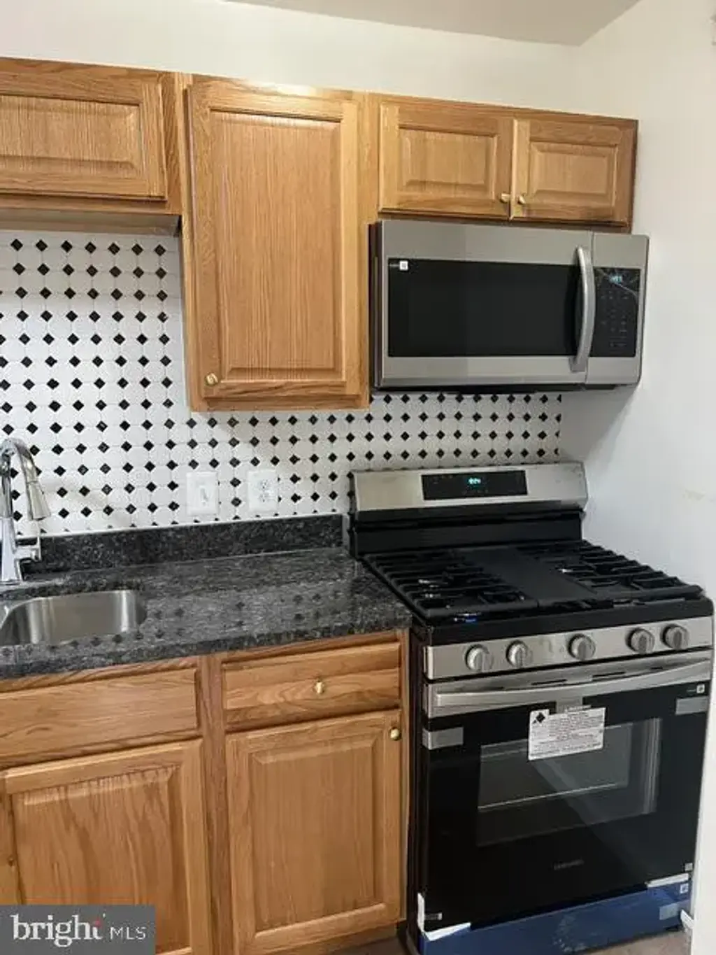 1600 Renate Dr #104, WOODBRIDGE