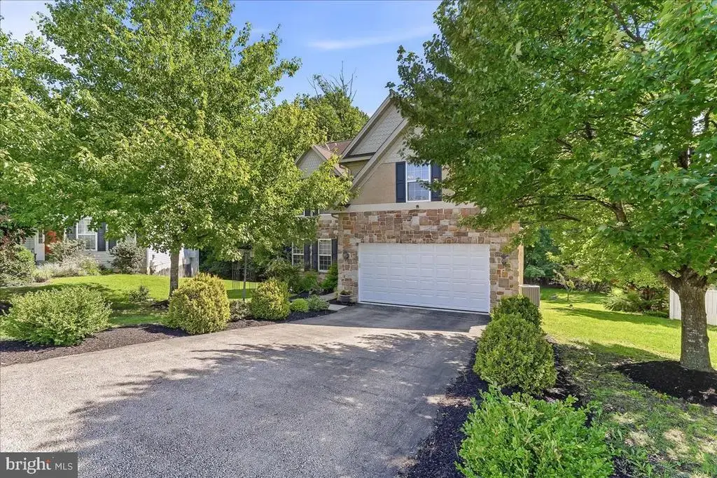 305 Carolee Cir, SPRINGFIELD