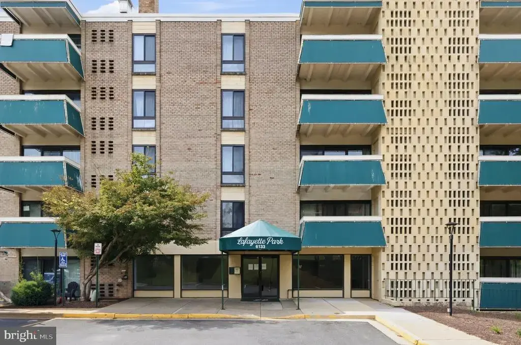 6133 Leesburg Pike #109, FALLS CHURCH