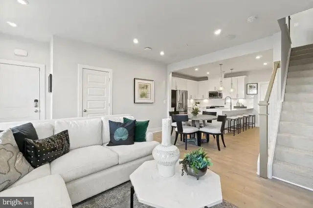 43805 Middleway Terrace, Ashburn