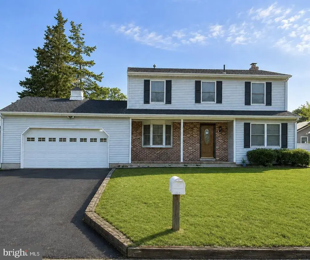 7 Mayflower Dr, LITTLE EGG HARBOR TWP