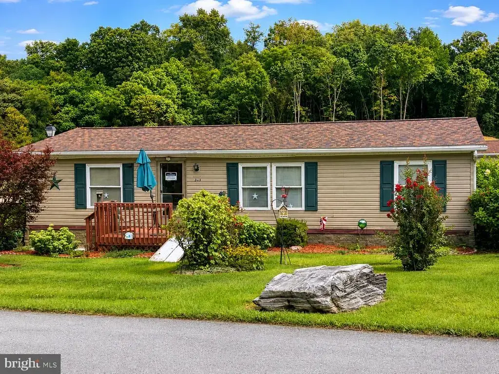 163 Bronco Way, MARTINSBURG