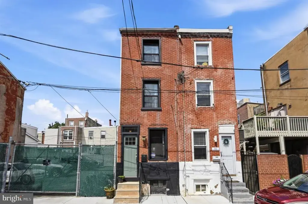 113 Titan St, PHILADELPHIA