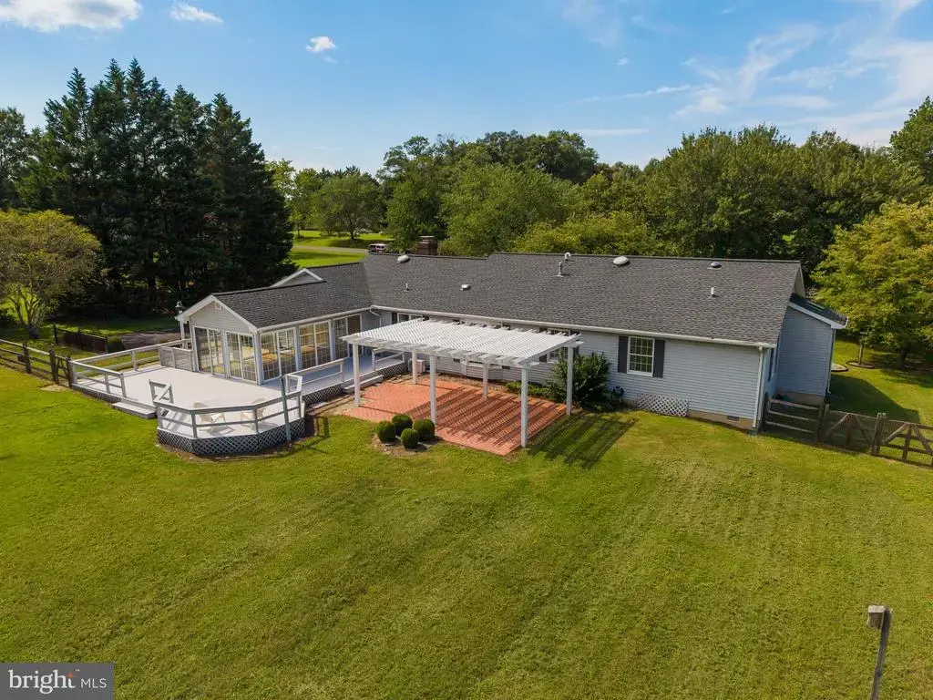226 Lakeside Dr, MILLINGTON