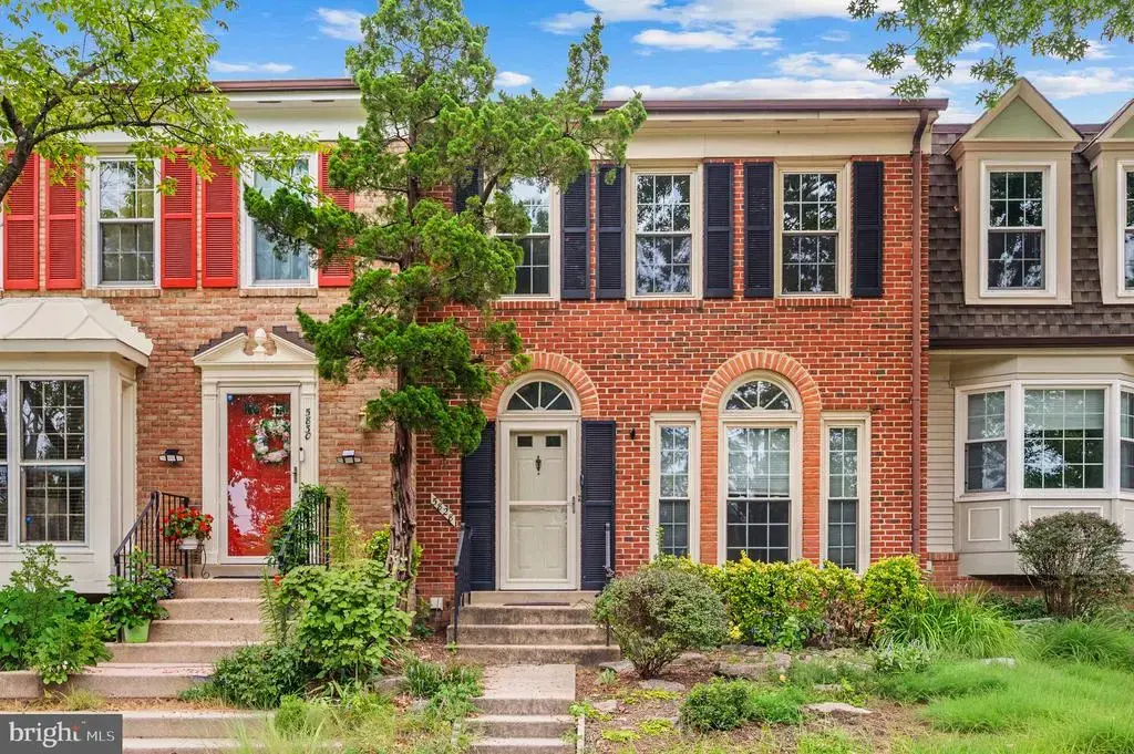 5828 Apsley House Ct, ALEXANDRIA