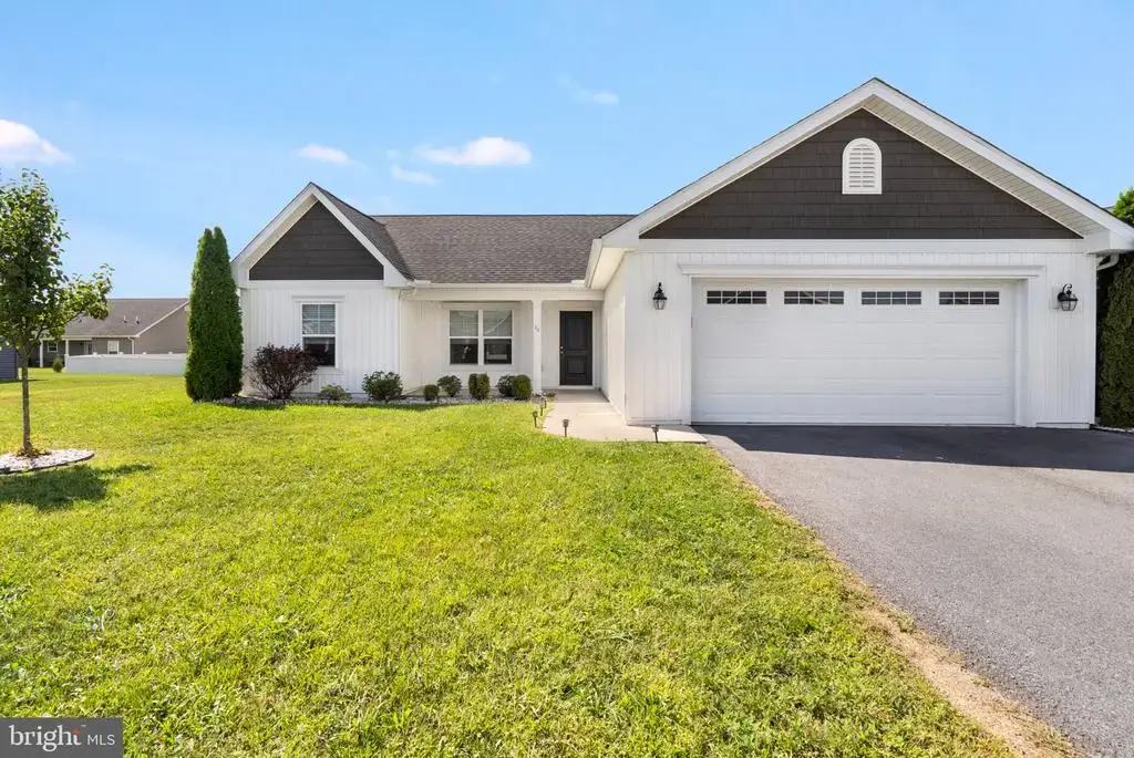 44 Aristides Way, MARTINSBURG
