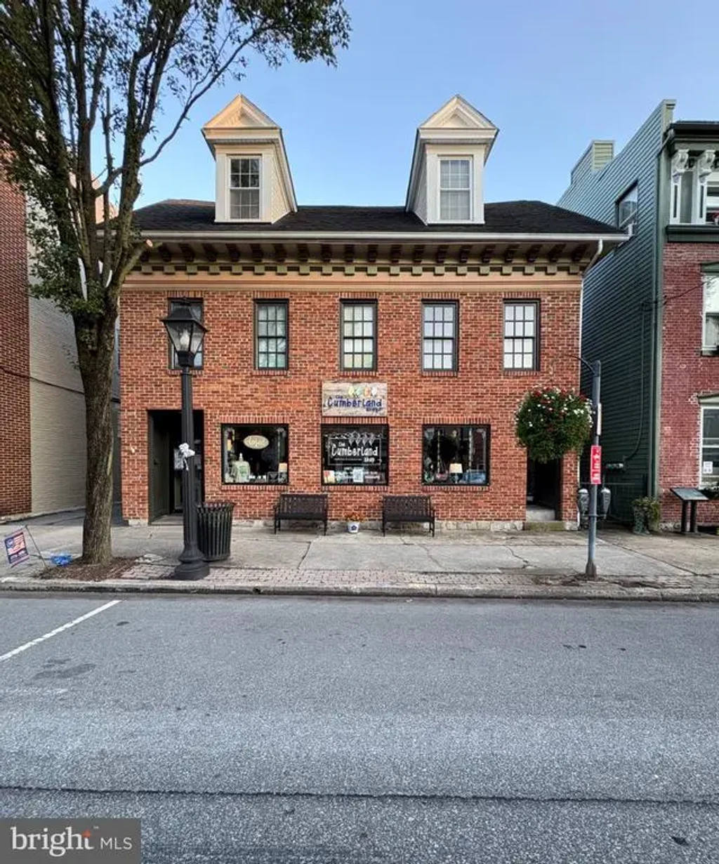 16-18 King St W, SHIPPENSBURG