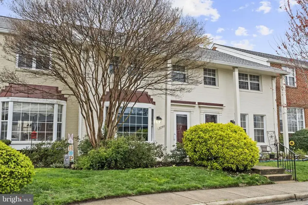 3742 Jason Ave, ALEXANDRIA