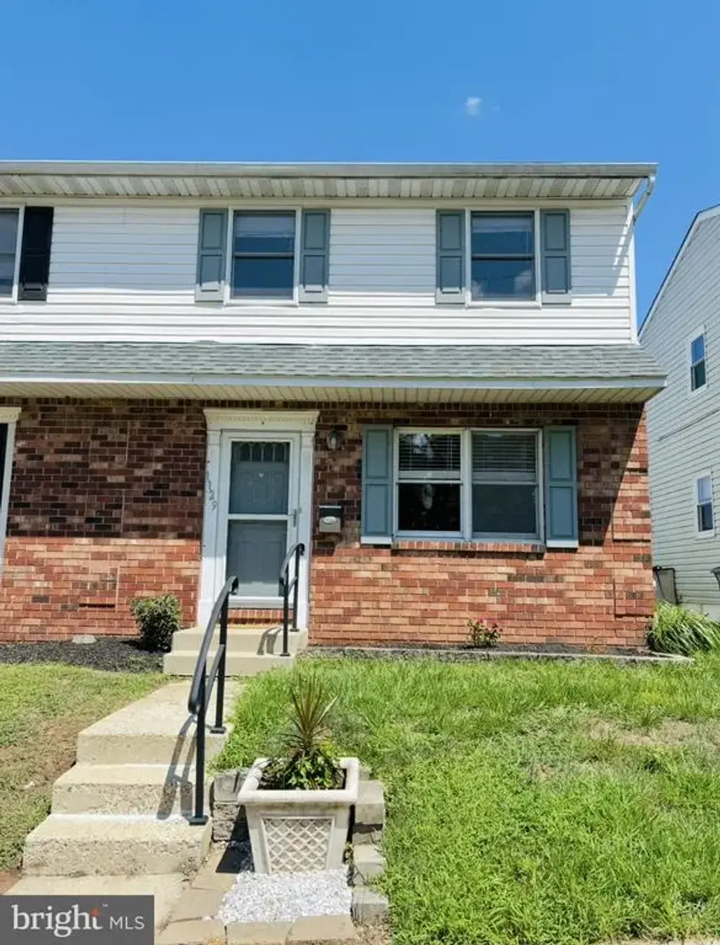 1129 Grove St, POTTSTOWN
