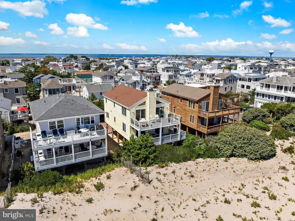 214 E 29th St, LONG BEACH TOWNSHIP