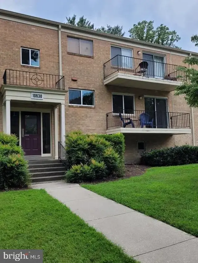 10630 Montrose Ave #104, Bethesda