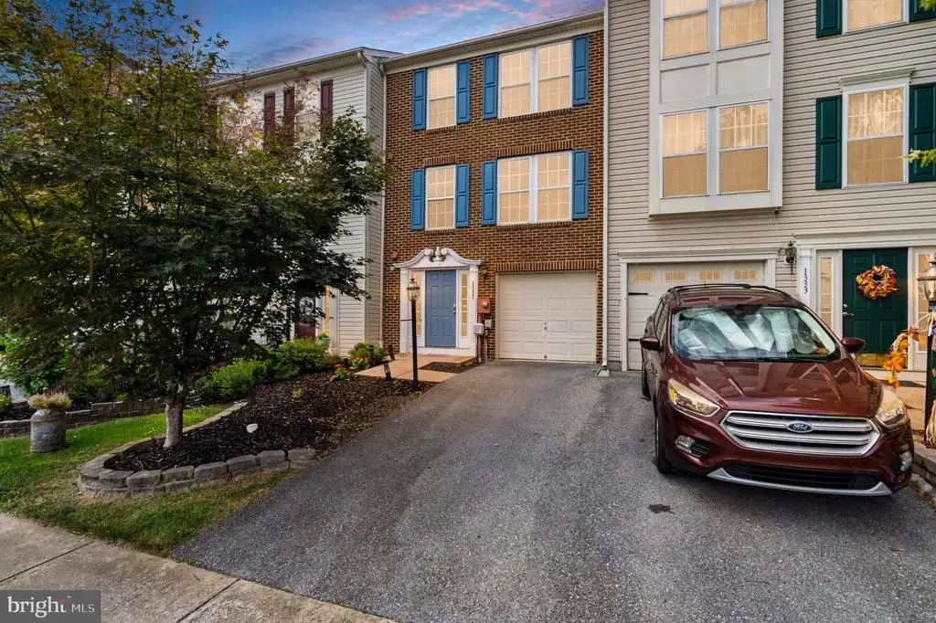 1331 Mare St, RANSON