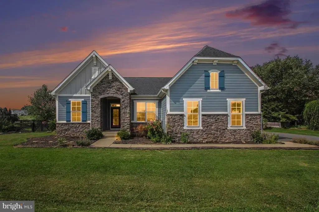 38783 Dutchmans Knoll Dr, LOVETTSVILLE