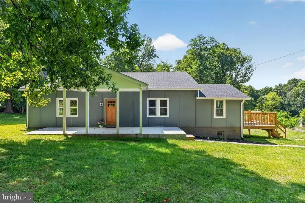 315 Eagle Rock Ln, BLUEMONT