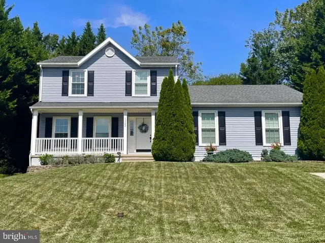 1322 Holt Ct, Eldersburg