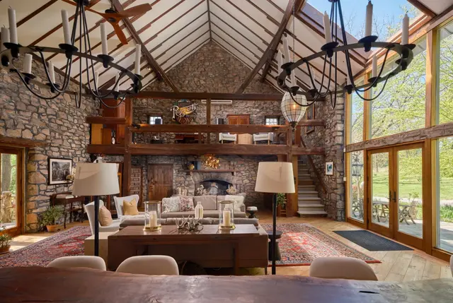 6990 Phillips Mill Rd, New Hope