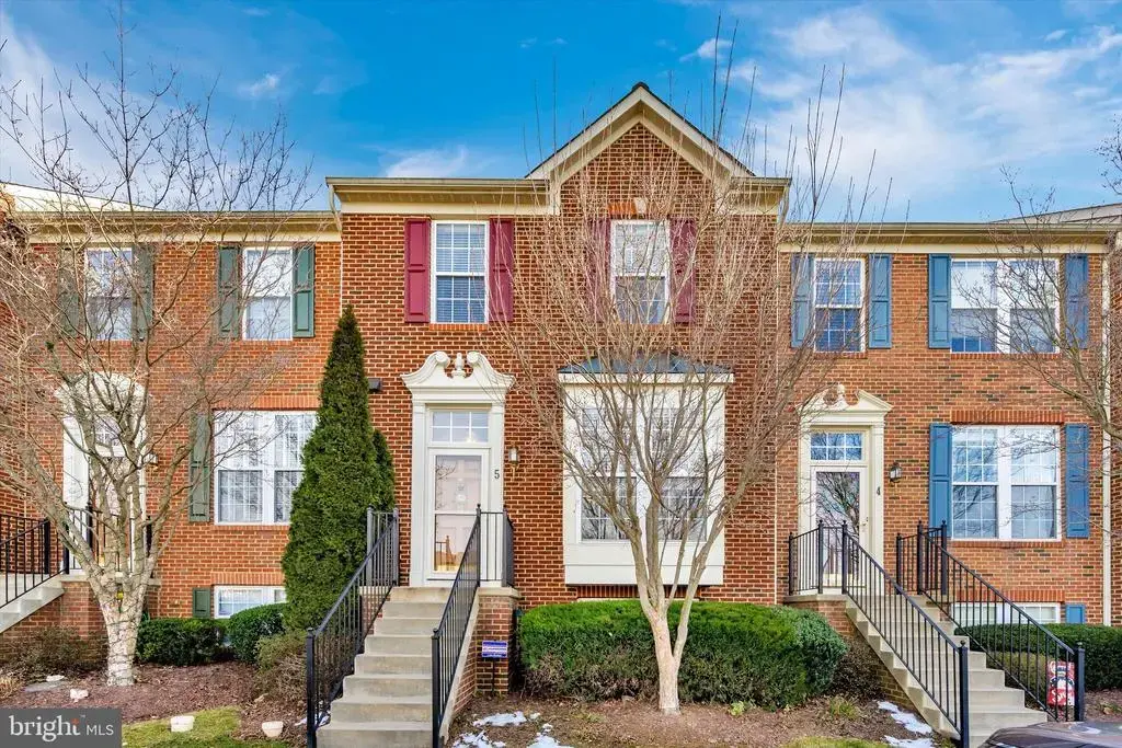 5 Bankbarn Cir, MIDDLETOWN