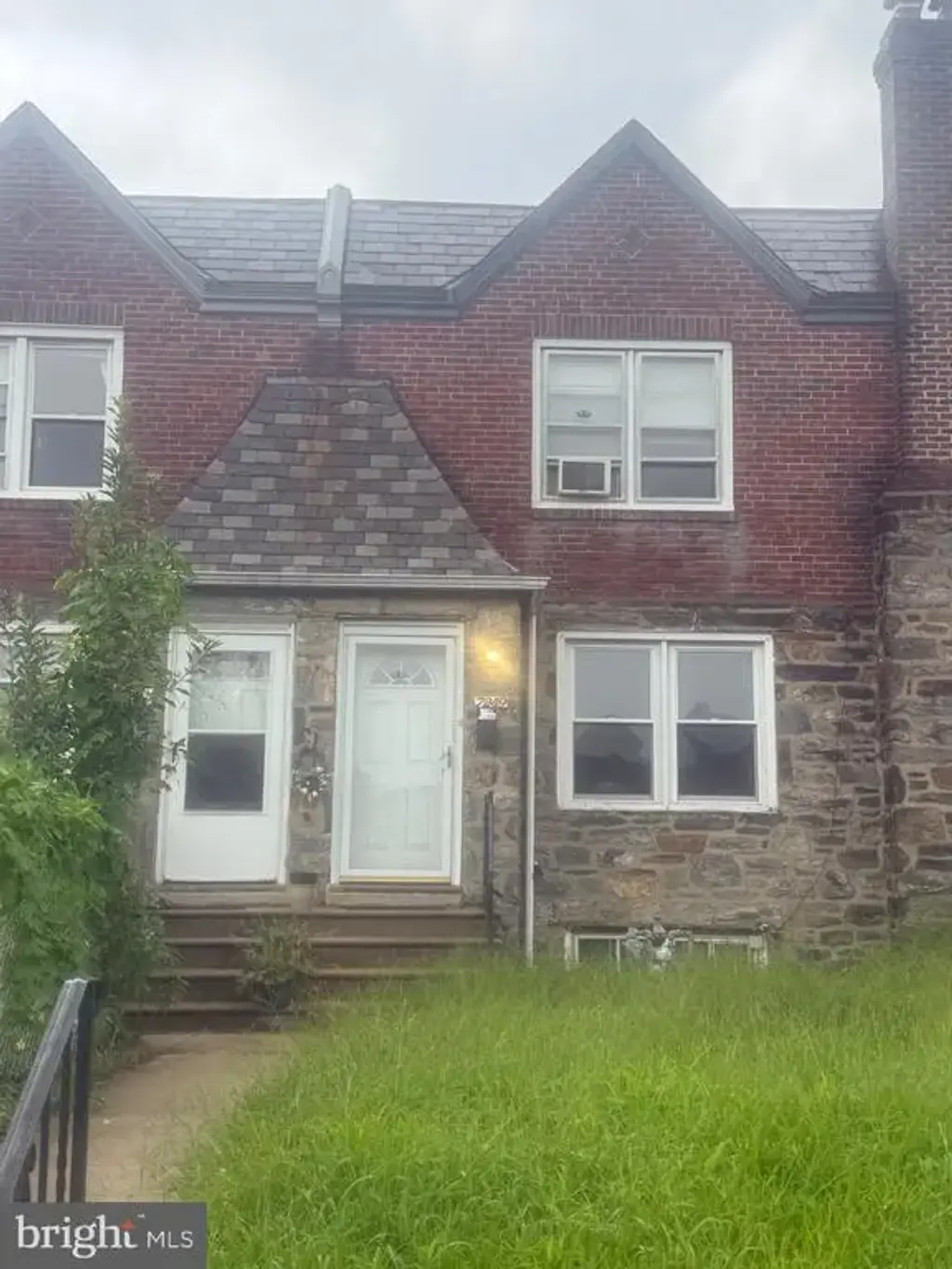 7249 Pine St, UPPER DARBY