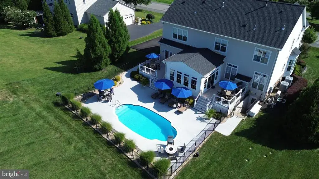 16553 Levade Dr, LEESBURG