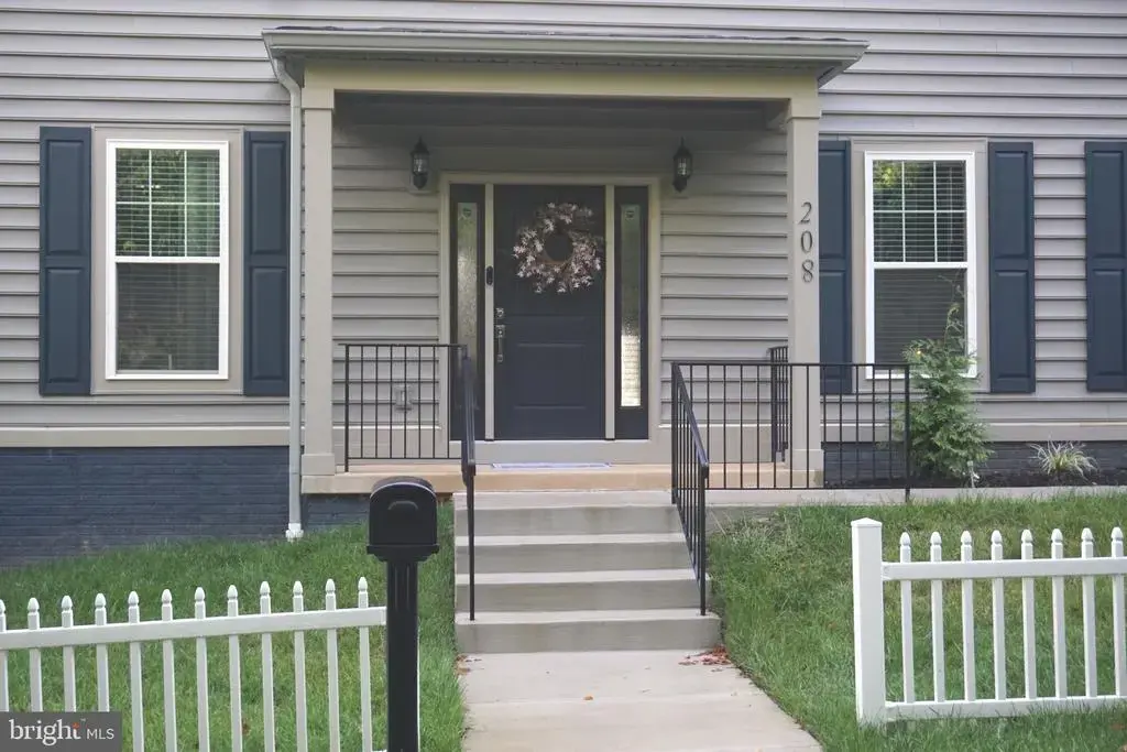 208 Bryan Ave, GAITHERSBURG