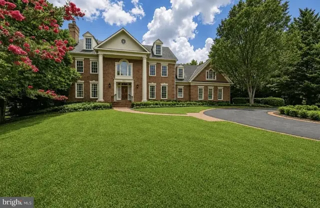 9400 Crimson Leaf Ter, Potomac