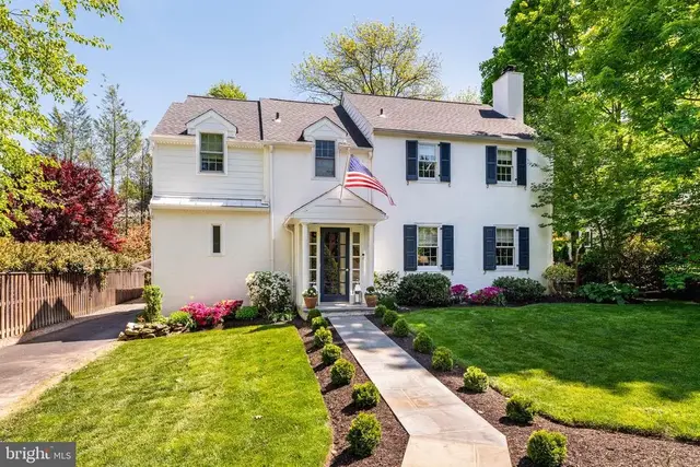 121 Kennedy Ln, Bryn Mawr