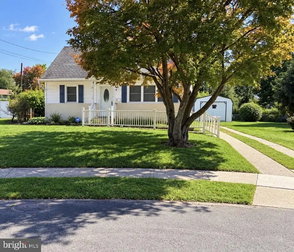 9 Plaza Ct, EWING