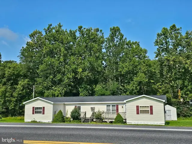 13445 Midvale Rd, Waynesboro