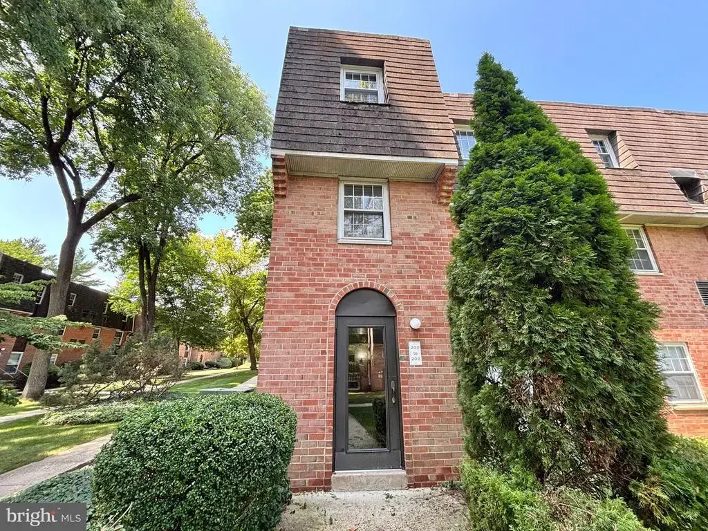 4000 Gypsy Ln #202a2, PHILADELPHIA