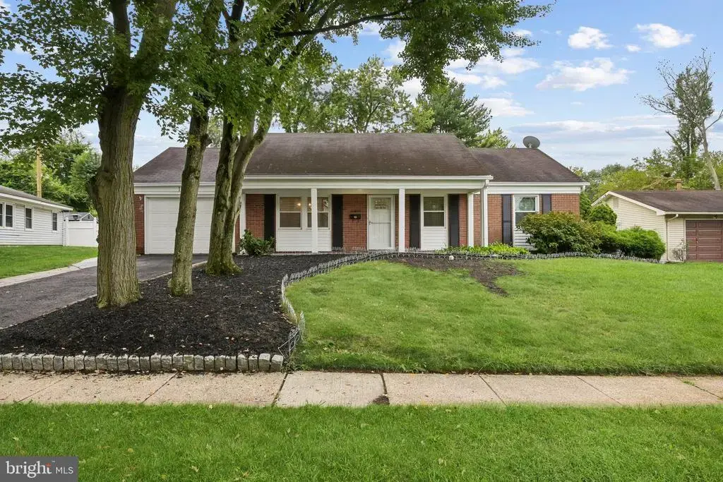 17 Topeka Pass, WILLINGBORO