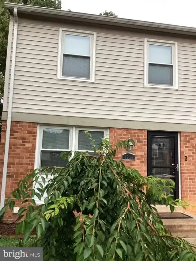 1938 Mariner Ln, Woodbridge